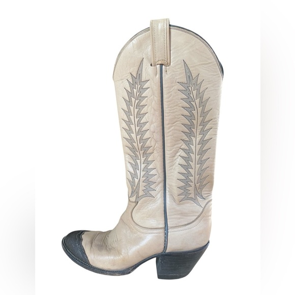 Vintage Tony Lama vintage womens wing tip cowboy boots women’s SZ 7.5 - Picture 5 of 9
